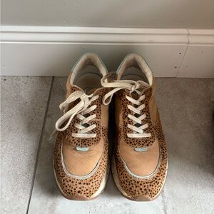 Madewell Tan and Black Leopard Print Sneakers